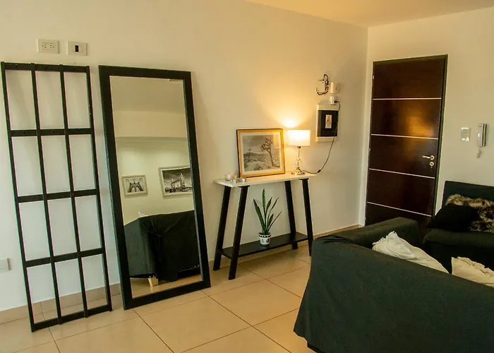 Leguizamon Apart